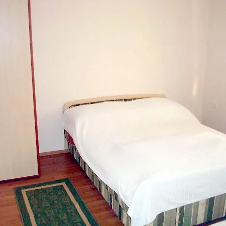 Apartman 10 Medulin