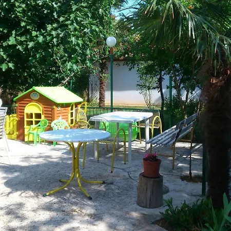 Apartman 10 Medulin