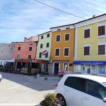 10 Apartman