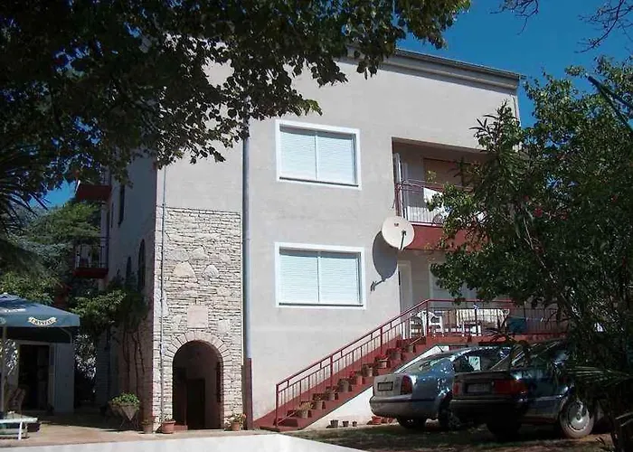 Apartman 10